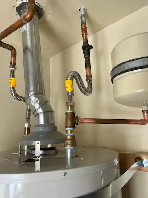 Water heater installation and plumbing repair in Eddystone
