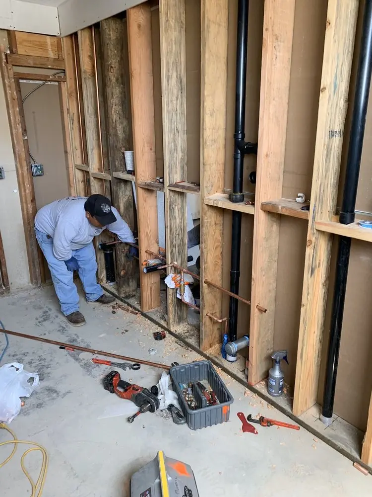 Commercial rough-in plumbing for Water Heater Replacement in Eddystone